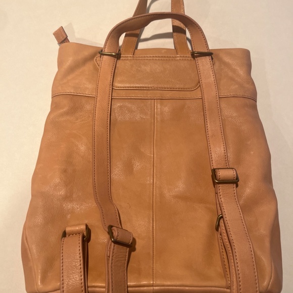 Aspen Leather Backack - Picture 9 of 11